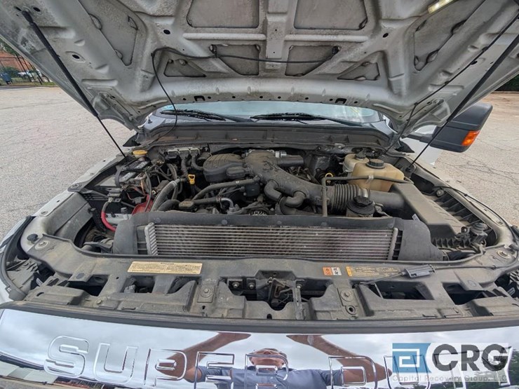 2015-ford-f550-image-12