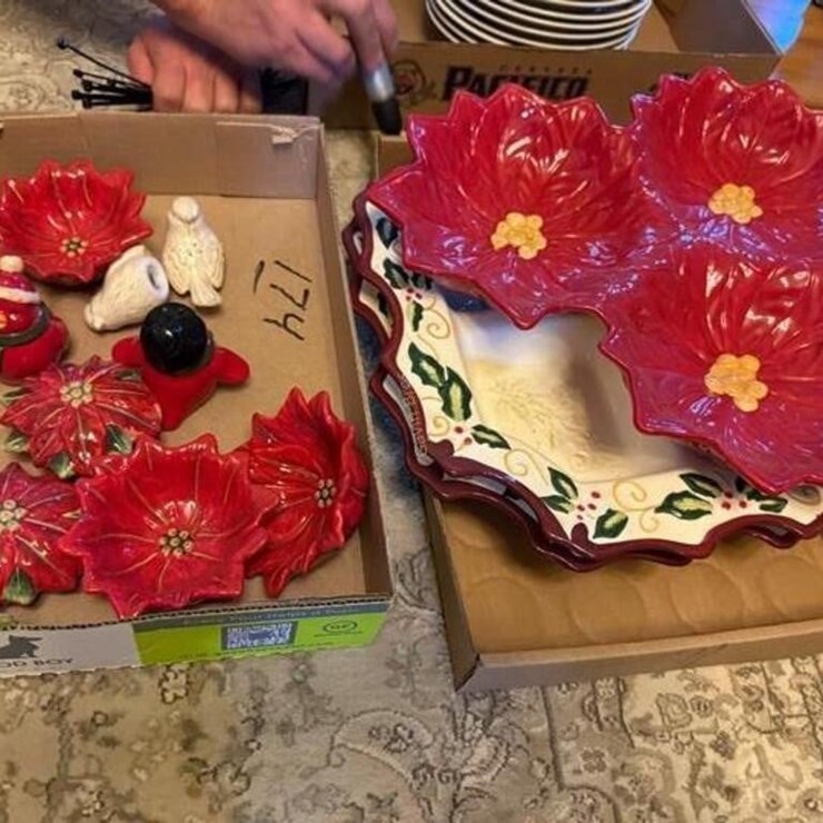 Christmas Serving Dishes