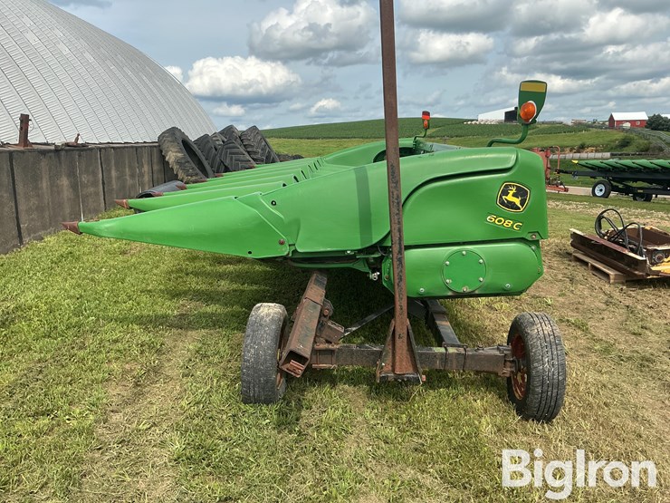 2012-john-deere-608c-image-8