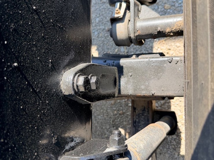 2016-western-star-4700-image-90