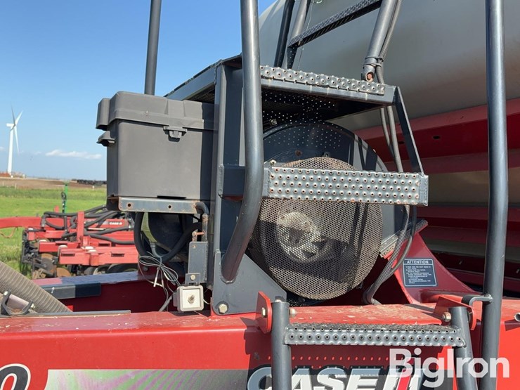 case-ih-3430-image-15