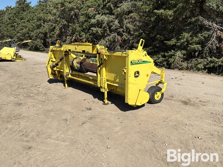 2006-john-deere-640b-image-5