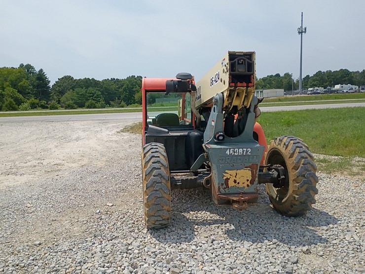 2004-jlg-g6-42a-image-6