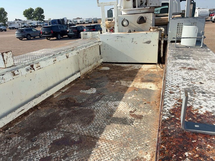 2009-international-workstar-7400-image-26