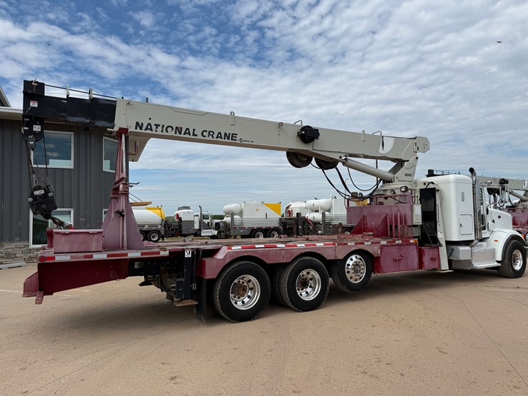 2015-peterbilt-365-image-5