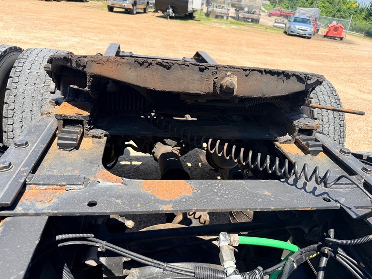 2010-kenworth-t800-image-68