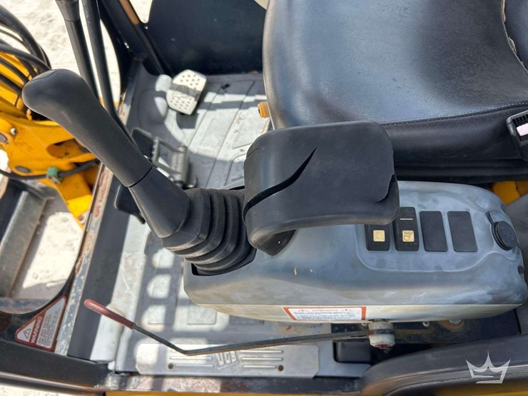 2005-jcb-8032-zts-image-18
