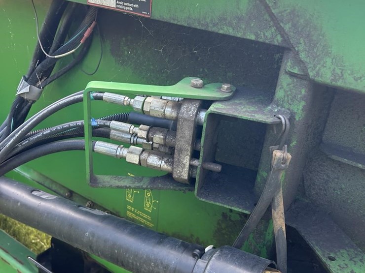 2009-john-deere-635f-image-23