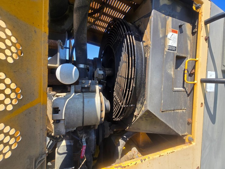 volvo-g720-image-36
