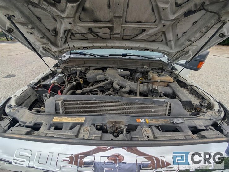 2013-ford-f550-image-12