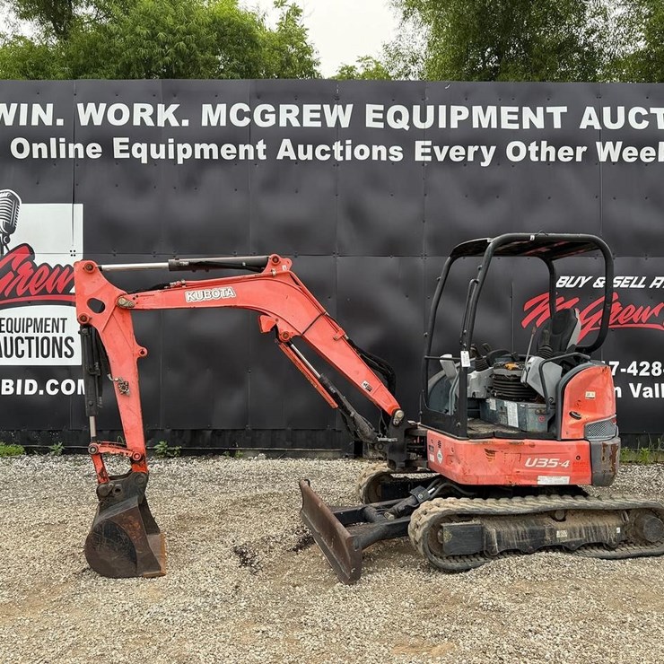 2016 KUBOTA U35-4