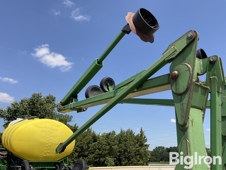 2010-john-deere-1770nt-image-15