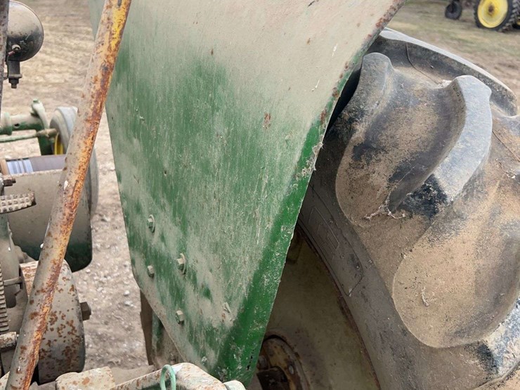john-deere-70-image-49