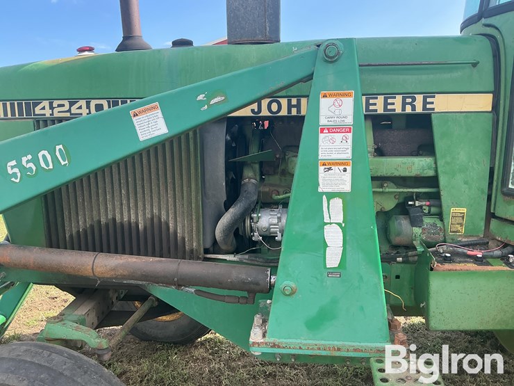 1982-john-deere-4240-image-13
