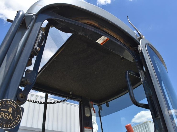 2016-komatsu-pc55mr-5-image-54