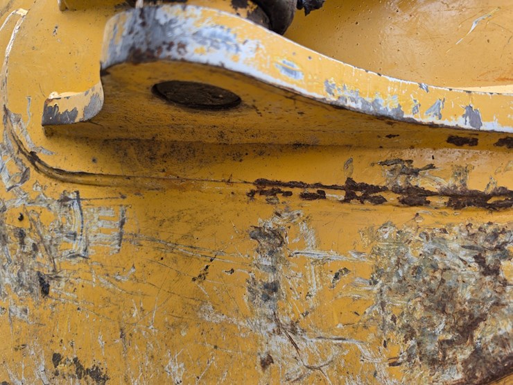 2015-deere-700k-image-94