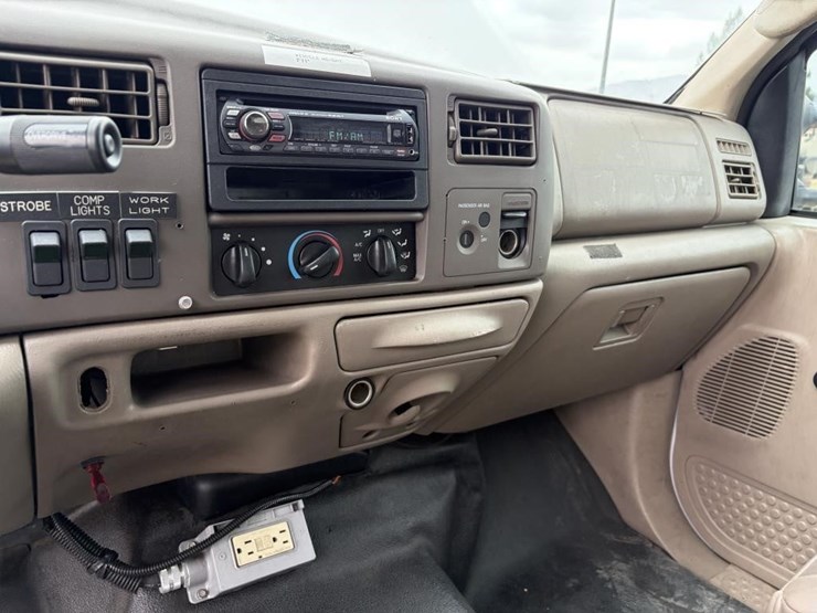 2003-ford-f450-image-22