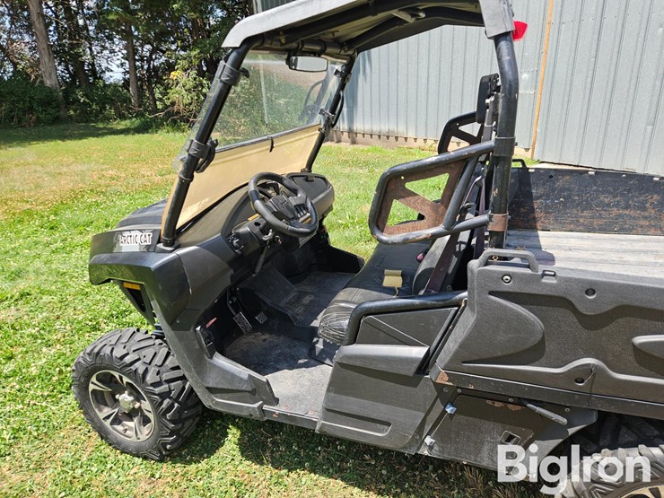 2016-arctic-cat-700-image-18