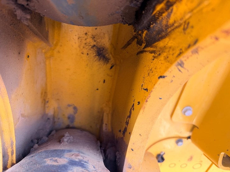 2017-deere-950k-image-122