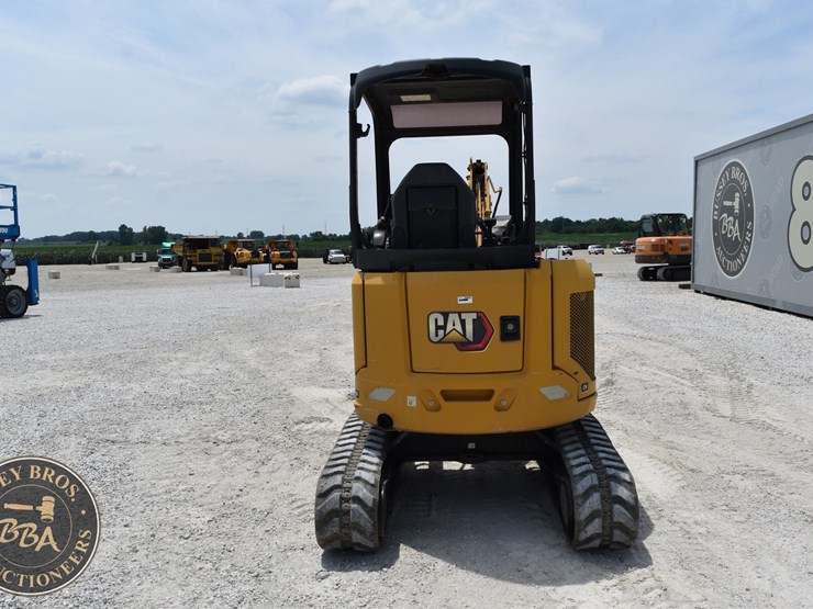 2023-caterpillar-303cr-image-4