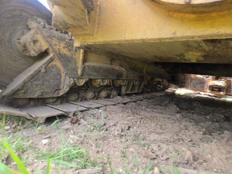 caterpillar-d6m-image-56