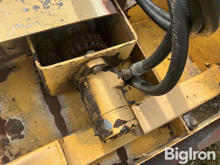 john-deere-608c-image-12
