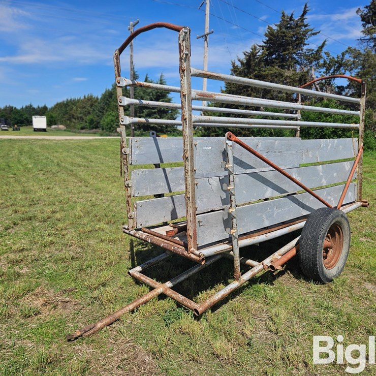 Portable Livestock Loading Chute