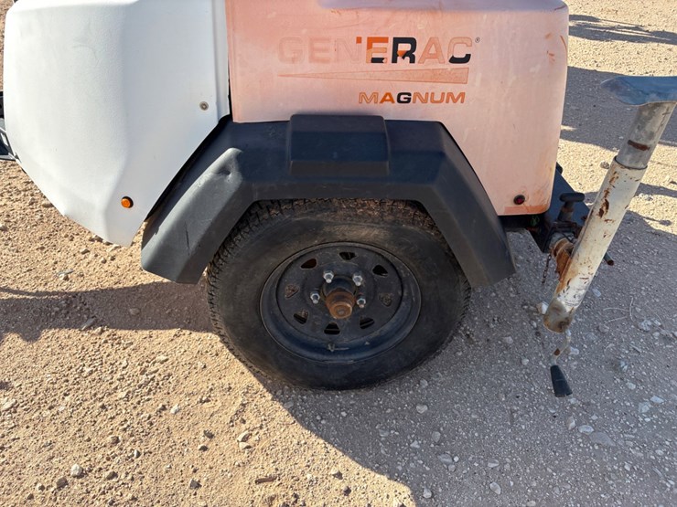 2017-generac-mobile-products-mlt6smds-6kw-s/a-bumper-pull-light-tower-image-6