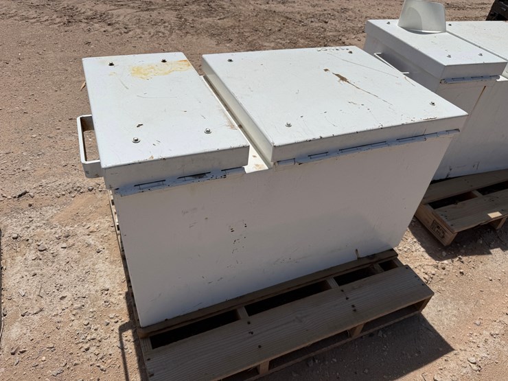 armag-corp-pre-engineered-42”x24”x24”-explosive-storge-box-image-4