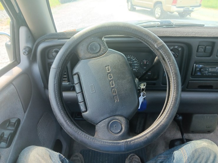 1994-dodge-ram-2500-image-52