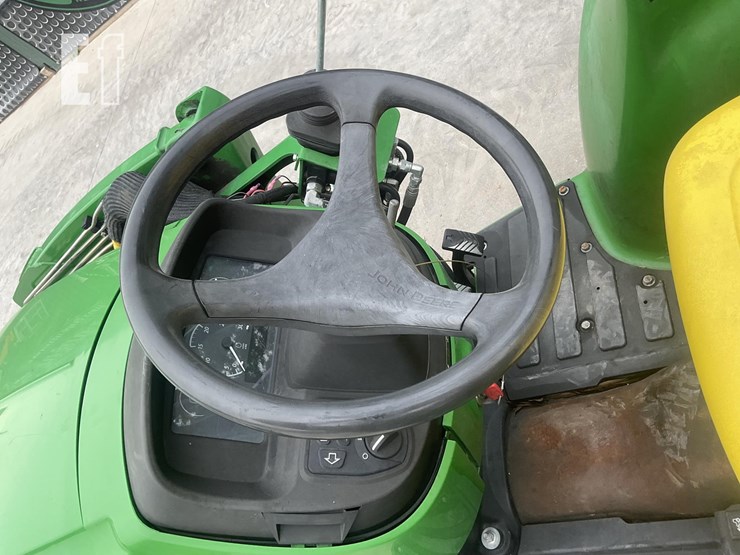2020-john-deere-3025e-image-14