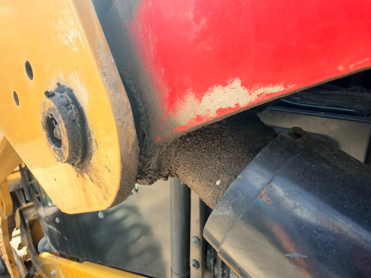 2014-caterpillar-272d-image-73