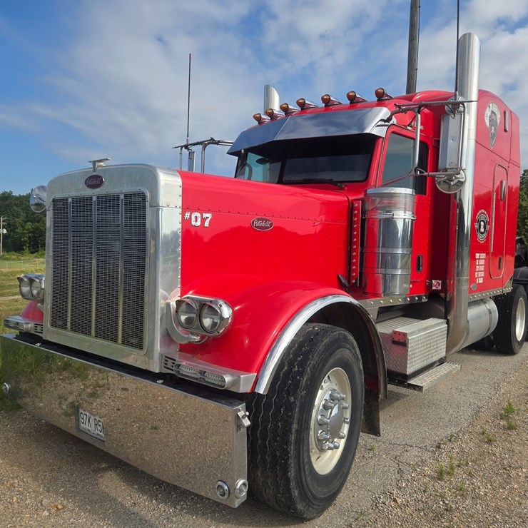 2007 PETERBILT 379