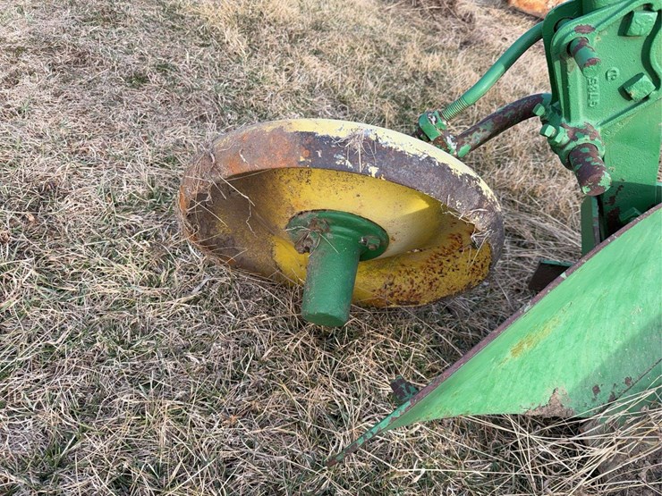 john-deere-pull-type-no.-44-two-bottom-plow-image-18