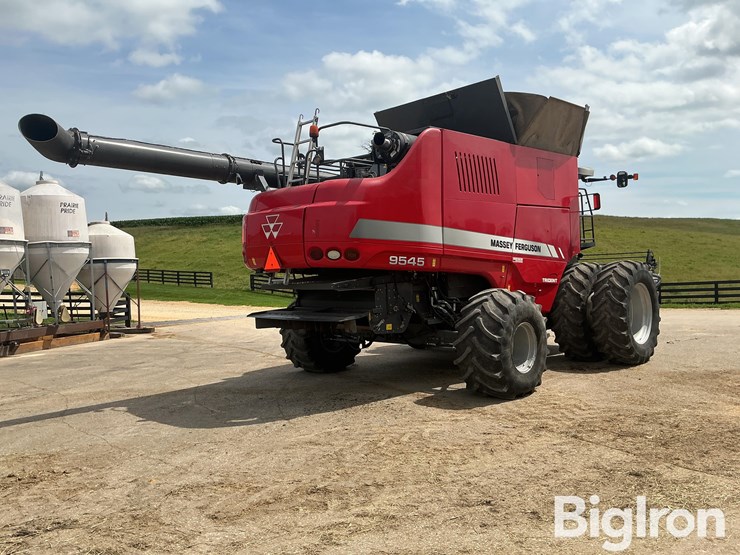 2017-massey-ferguson-9545-image-5