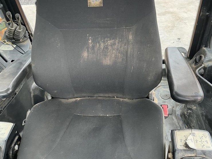 2016-jcb-3cx14-image-9