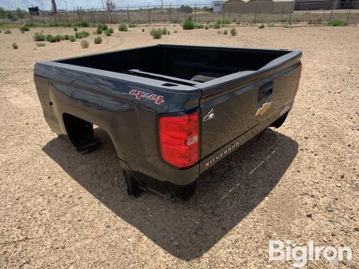 2019-chevrolet-2500-image-7