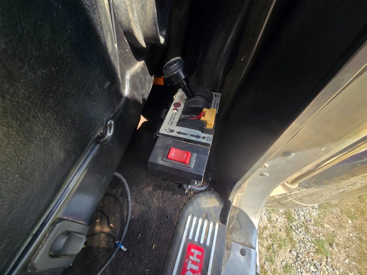 2006-kenworth-w900-image-56