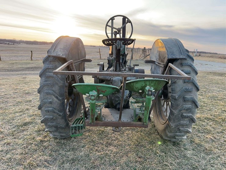 john-deere-model-a-image-4
