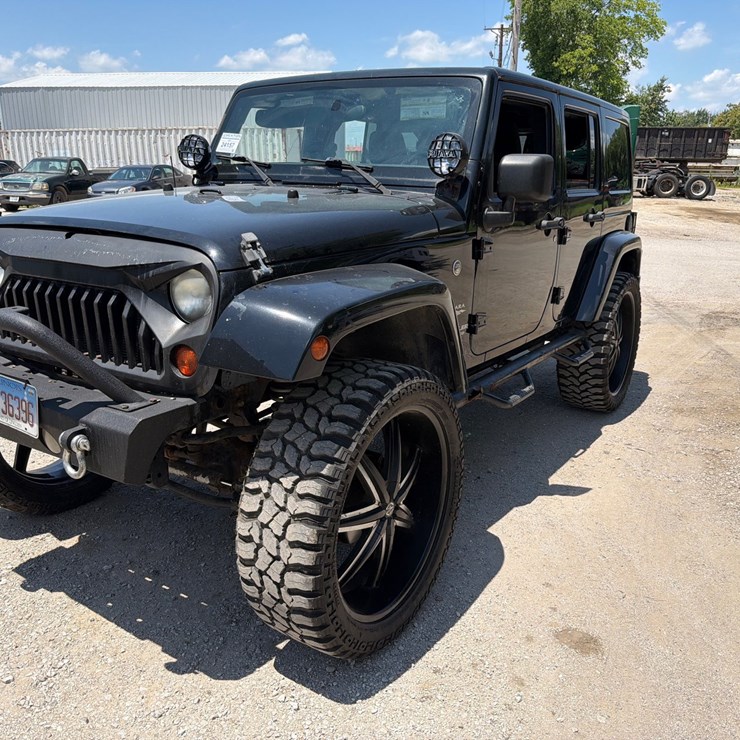 2011 JEEP WRANGLER