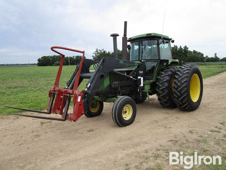 1976-john-deere-4430-image-1