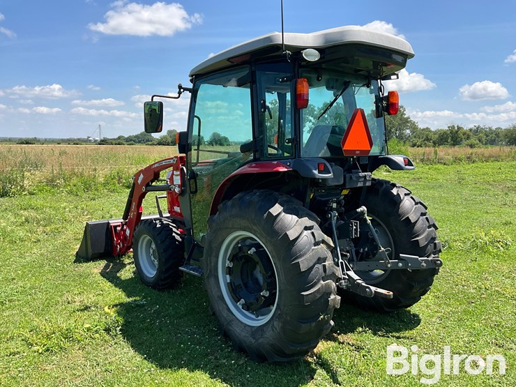 2016-massey-ferguson-1736-image-6