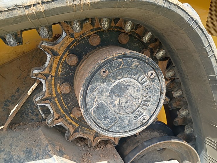 deere-325g-image-36