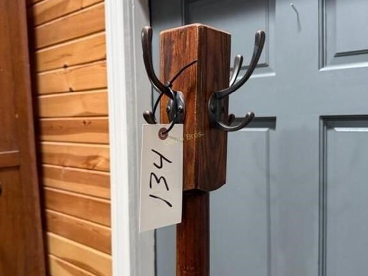 coat-hanger-w/umbrella-storage-image-4