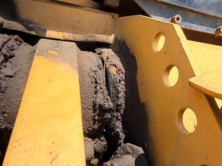 1997-caterpillar-953c-image-83