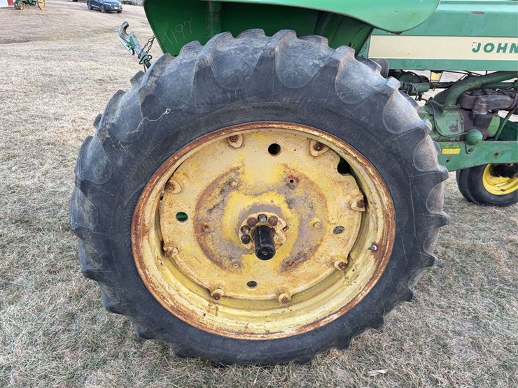 john-deere-620-image-13