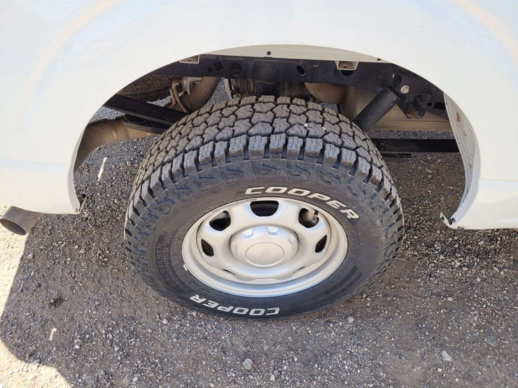 2024-ford-f150-image-4
