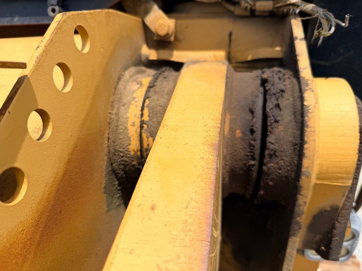 1997-caterpillar-953c-image-106