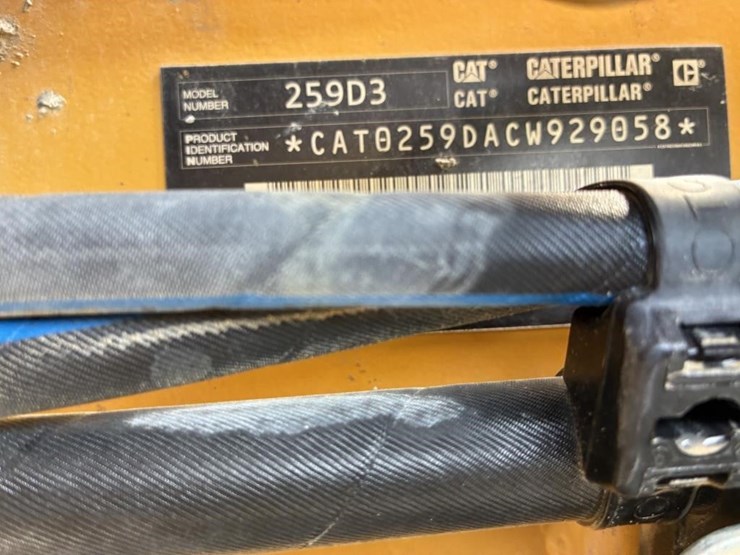 2023-caterpillar-259d3-image-32
