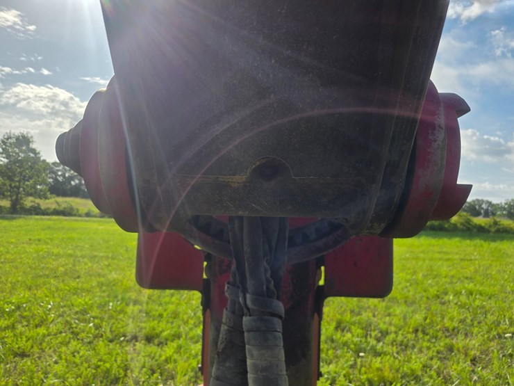 2015-caterpillar-521b-image-97